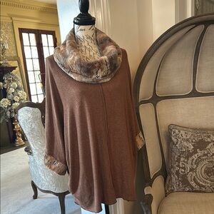 NWT Vine Street Apparel Chic Brown Cowl Poncho Sweater Faux Fur Trim L/XL